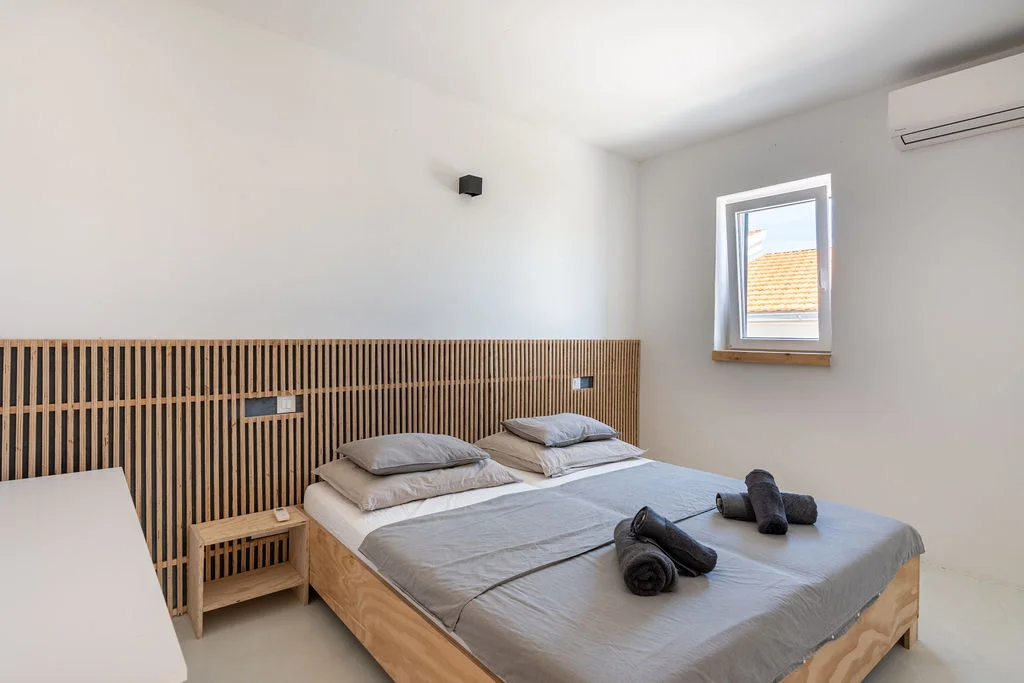 Brunac – Apt 2 – bedroom, Villa Brunac, Croatia – Pine Tree Dalmatia